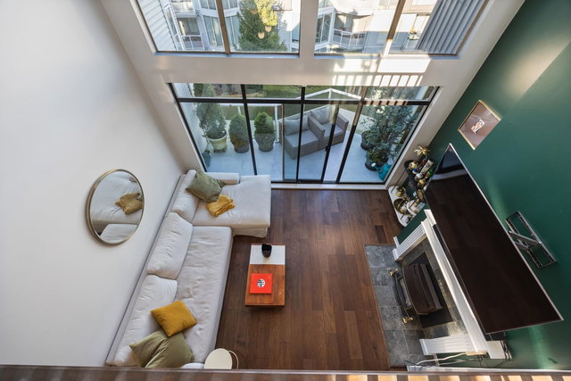 406 - 48 Richmond Street