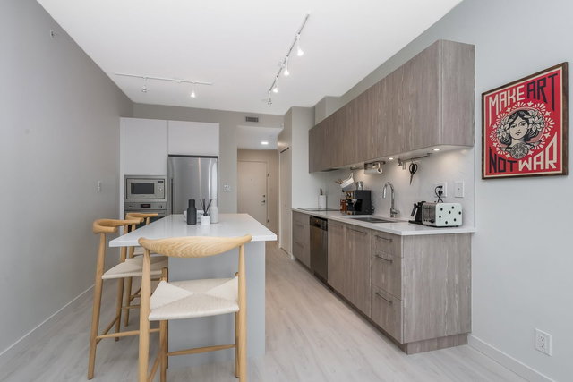 1303 - 691 North Road