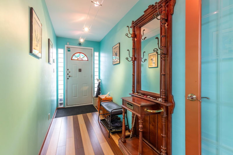 13231 112b Avenue, Surrey, V3R 2H4 | Image 3