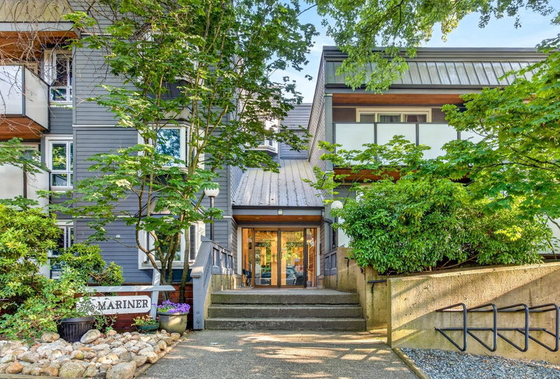 205 - 2328 Oxford Street