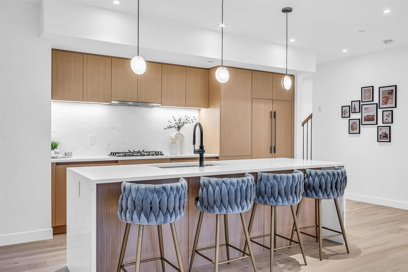 1012 52nd Avenue, Vancouver, V6P 1H5 | Image 2