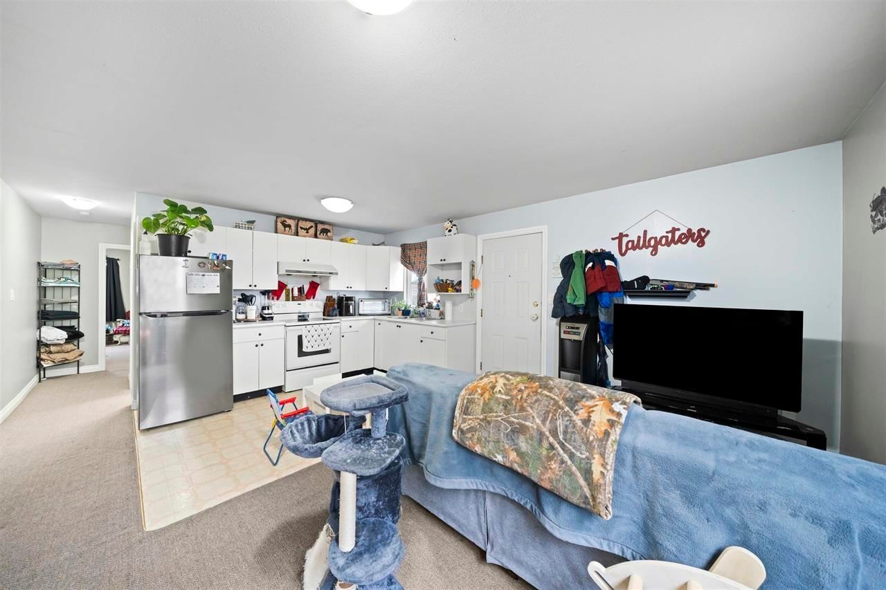 Listing Image 25