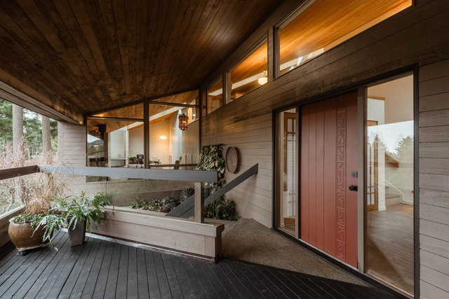 4639 Caulfeild Drive