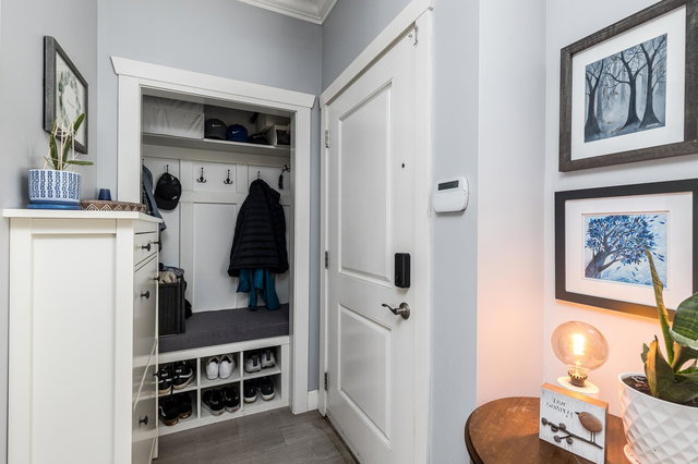 52 - 19560 68 Avenue