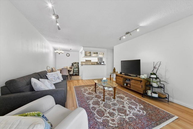 118 - 200 Westhill Place