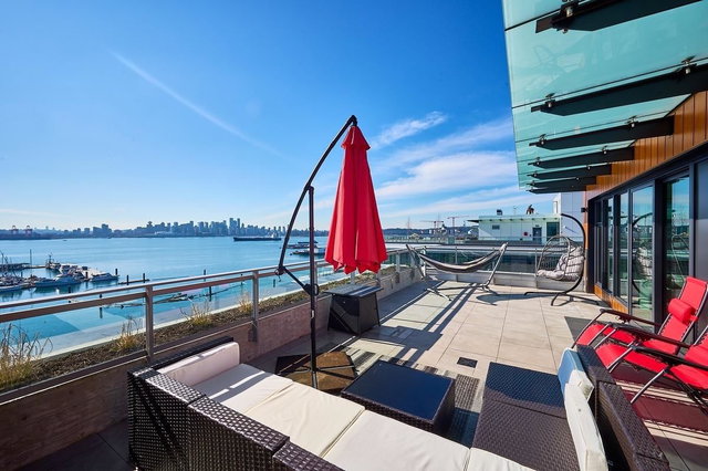 807 - 755 Harbourside Drive