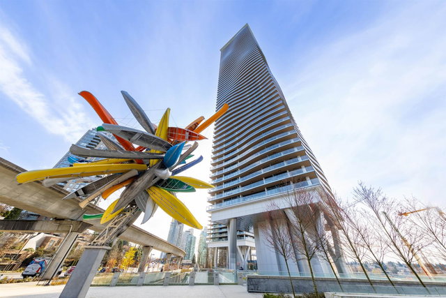 310 - 4880 Lougheed Highway