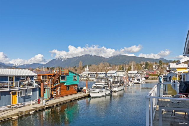 29 - 415 Esplanade Avenue