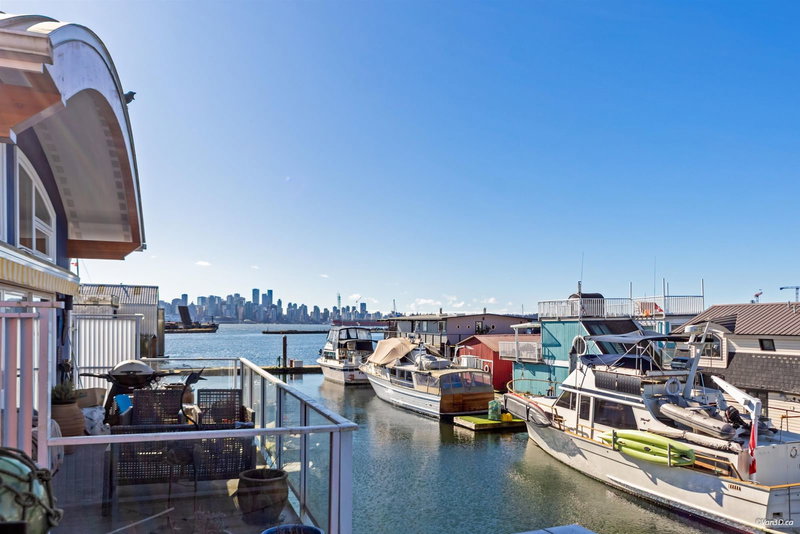 29 - 415 Esplanade Avenue, North Vancouver, V7M 1A6 | Image 2