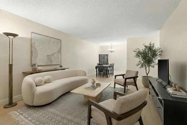 404 - 9644 134 Street