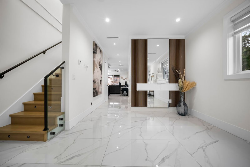 11693 95a Avenue, Delta, V4C 7P6 | Image 3