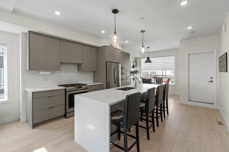 22 - 19628 55a Avenue, Langley, V3A 0M6 | Image 3