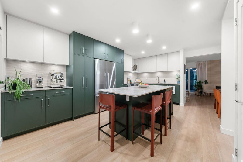 34 - 1910 Cedar Village Crescent, North Vancouver, V7J 3L8 | Image 3