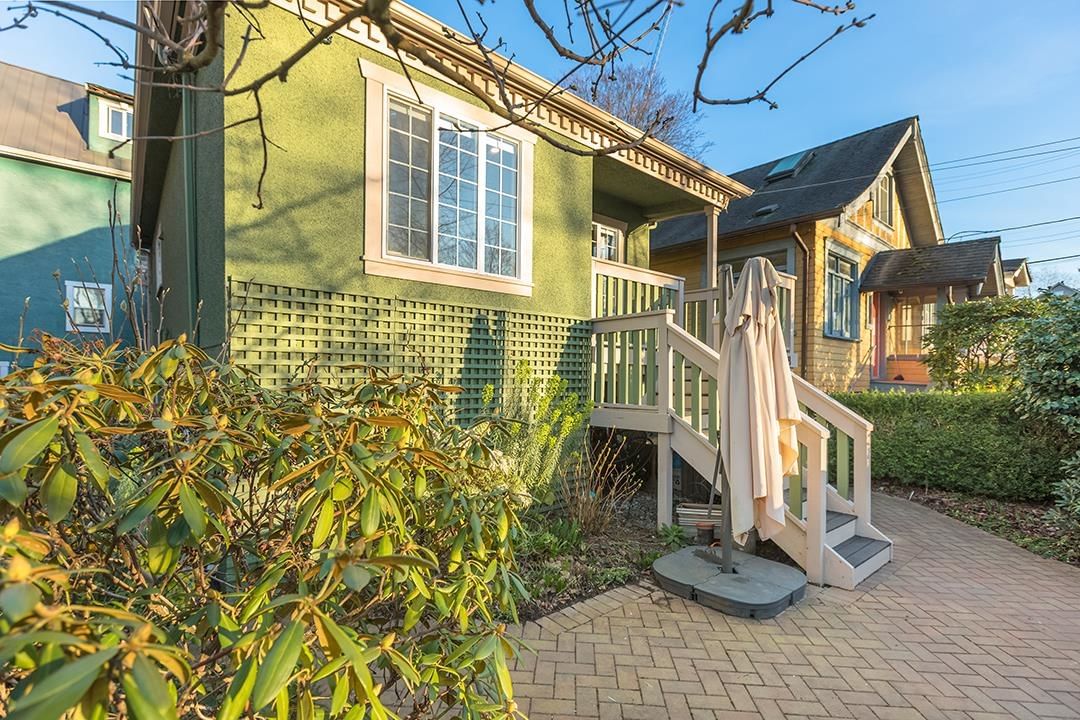 Listing Image 17