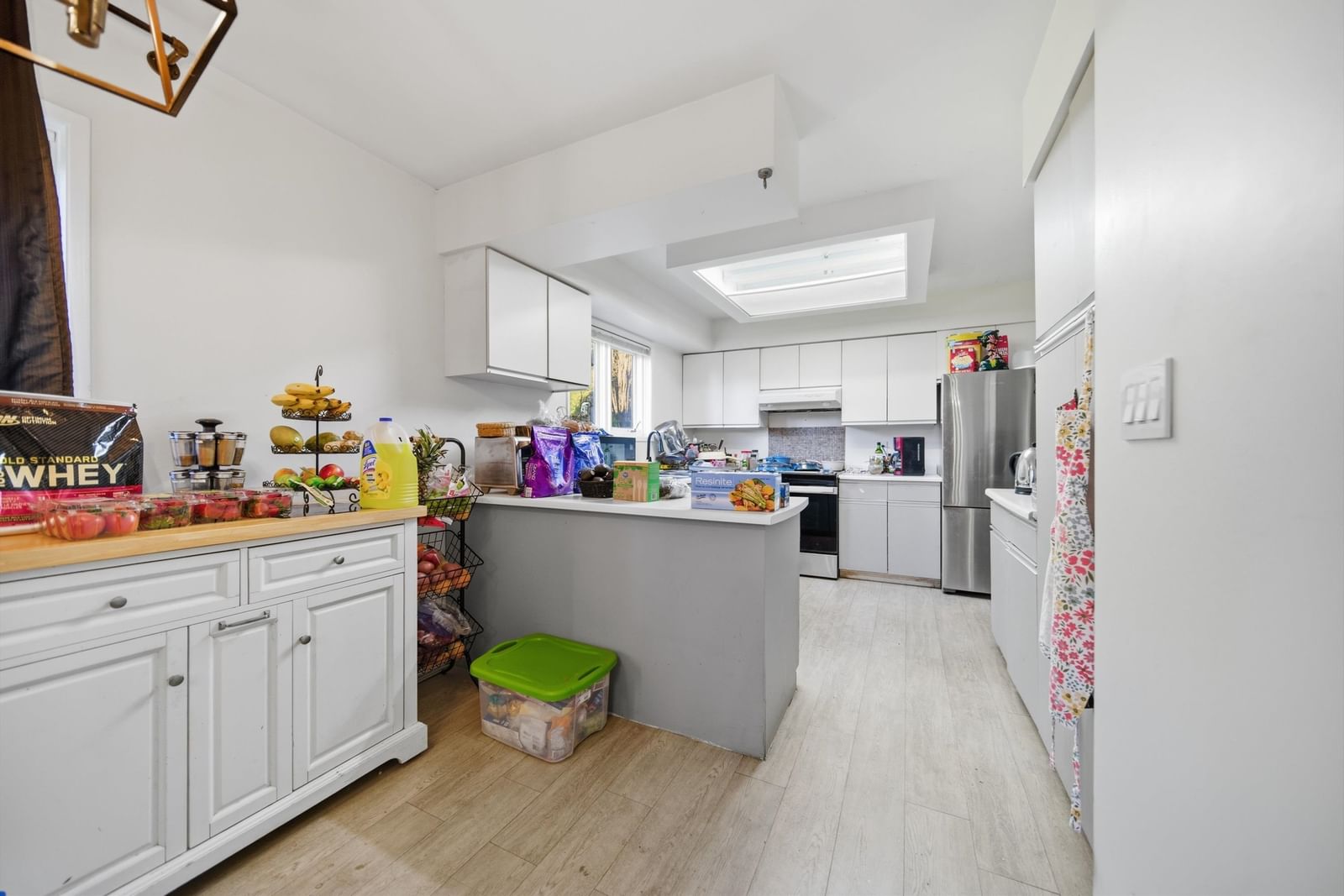 Listing Image 10