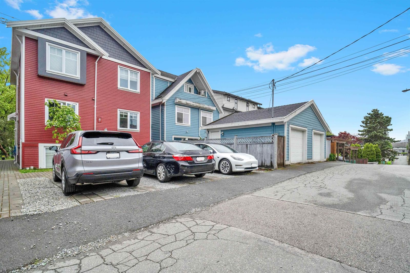 Listing Image 6