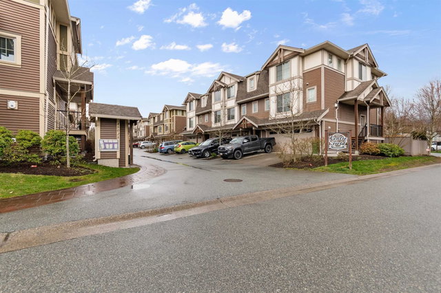 8 - 45025 Wolfe Road