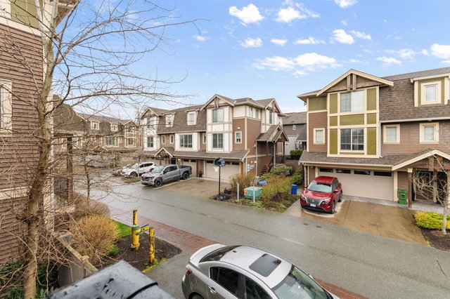 8 - 45025 Wolfe Road