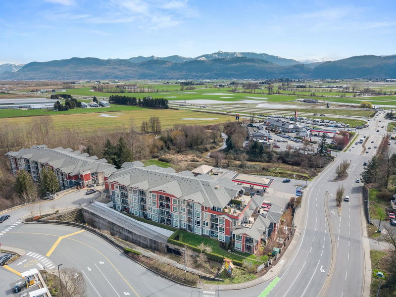 217 - 2242 Whatcom Road, Abbotsford, V3G 0G3 | Image 2