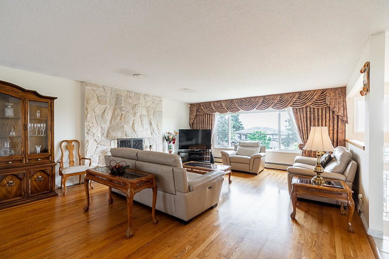 1817 Edinburgh Street, New Westminster, V3M 2X2 | Image 3