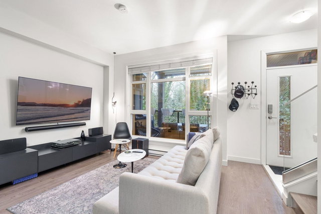 307 - 2135 Heritage Park Lane