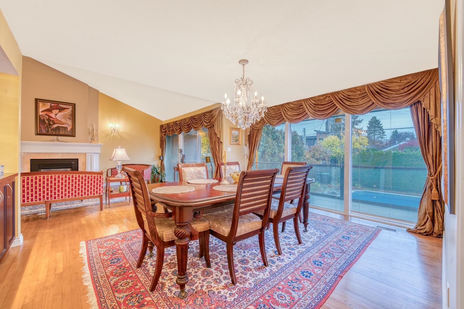 Listing Image 15