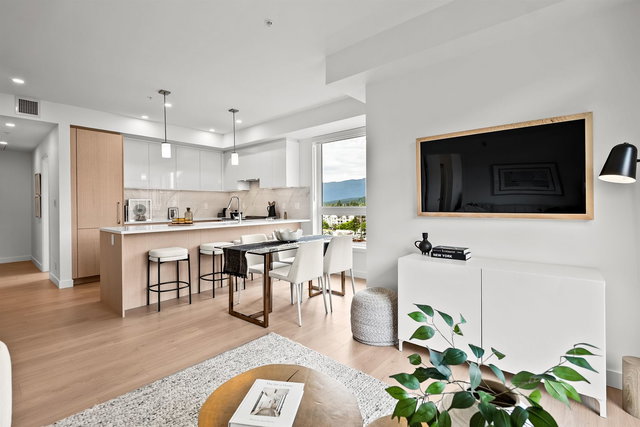 416 - 150 James Road