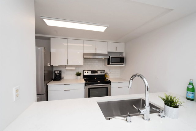 8 - 385 Ginger Drive