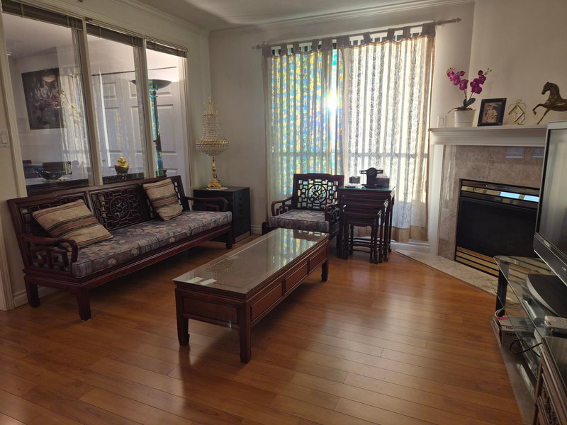 1506 - 6611 Cooney Road, Richmond, V6Y 4C5 | Image 2