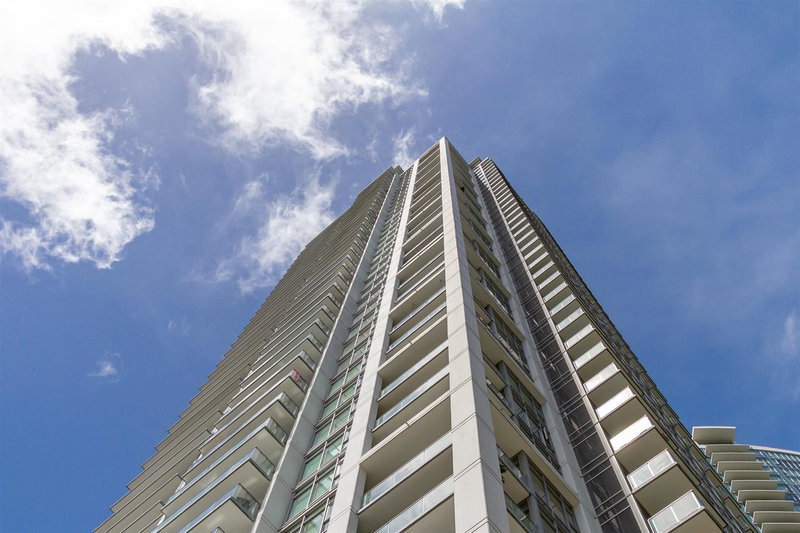 1903 - 1888 Gilmore Avenue, Burnaby, V5C 0L2 | Image 2