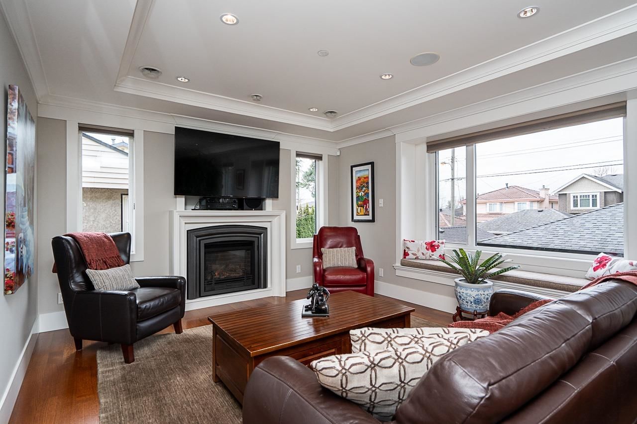 Listing Image 10