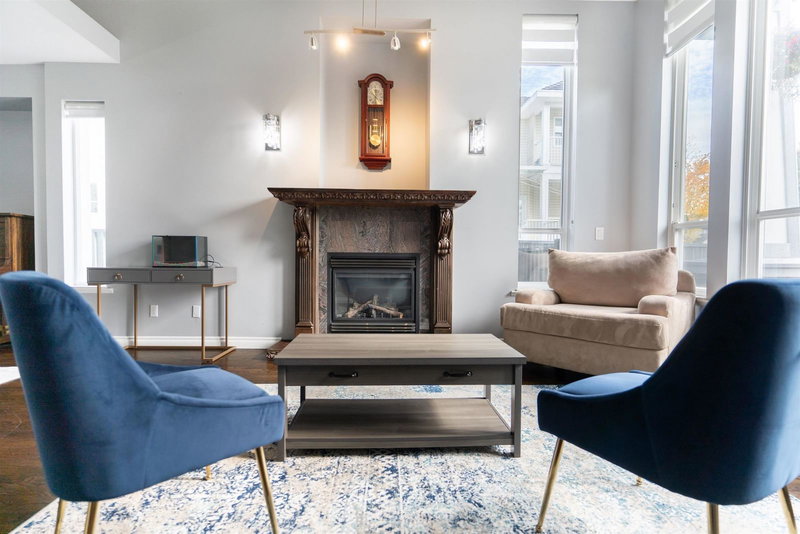 14135 90a Avenue, Surrey, V3V 8E1 | Image 2