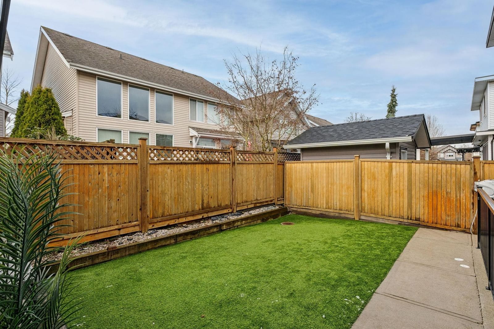 Listing Image 34