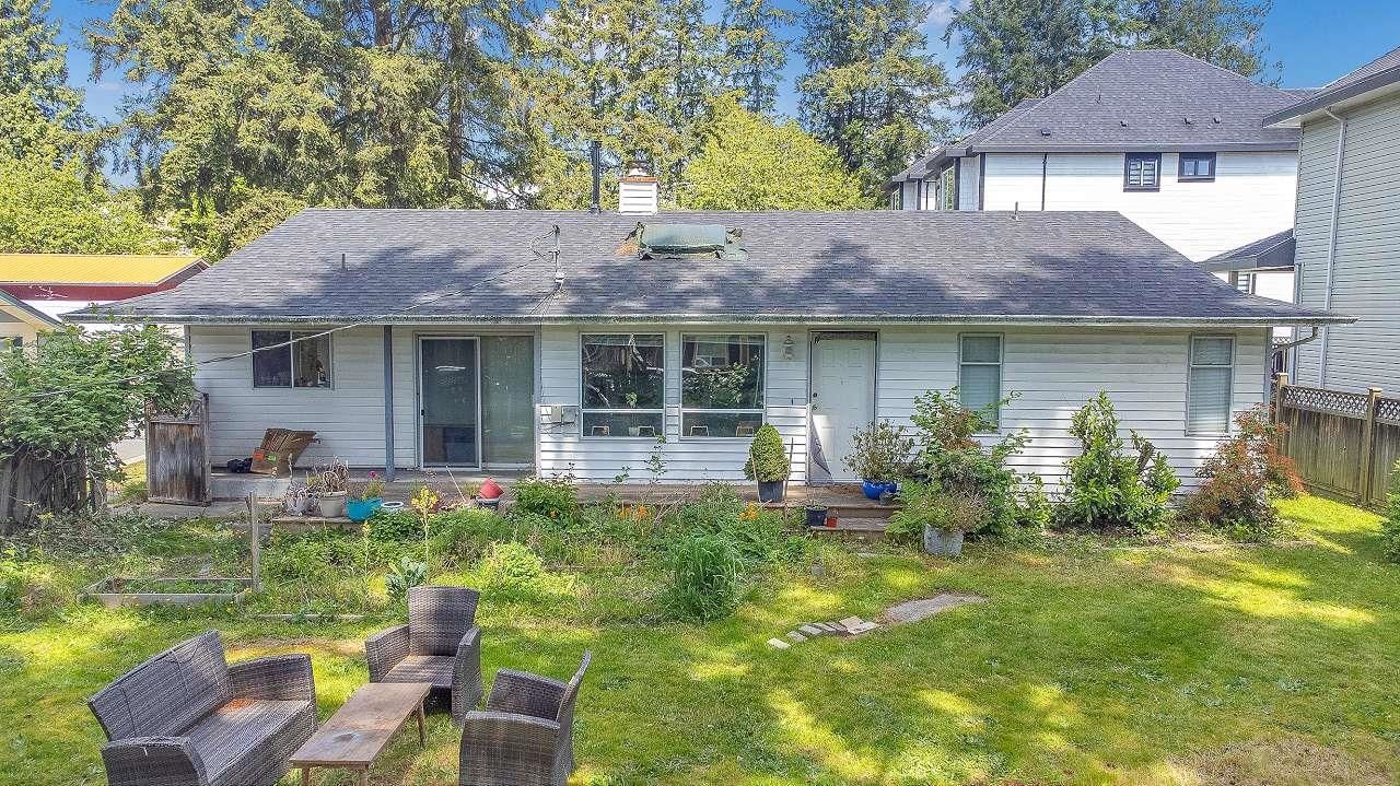 Listing Image 10