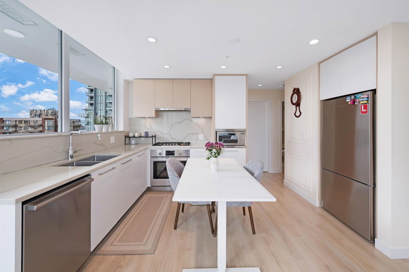 1309 - 567 Clarke Road, Coquitlam, V3J 0K7 | Image 2