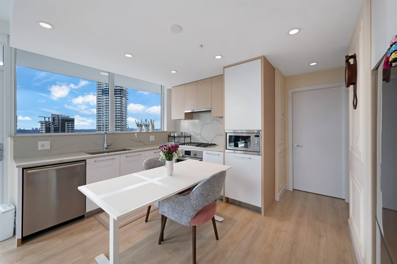 1309 - 567 Clarke Road, Coquitlam, V3J 0K7 | Image 3