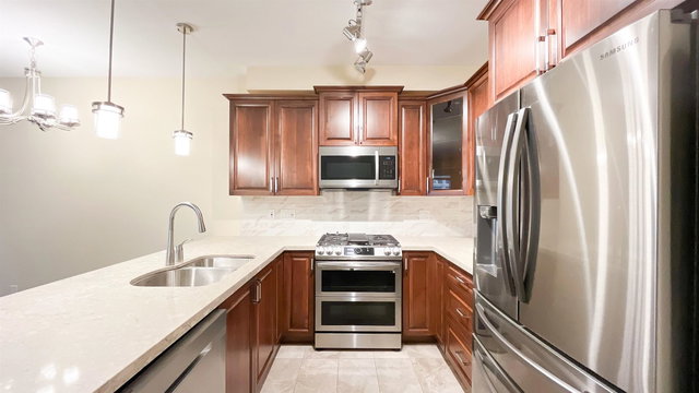 204 - 20367 85 Avenue