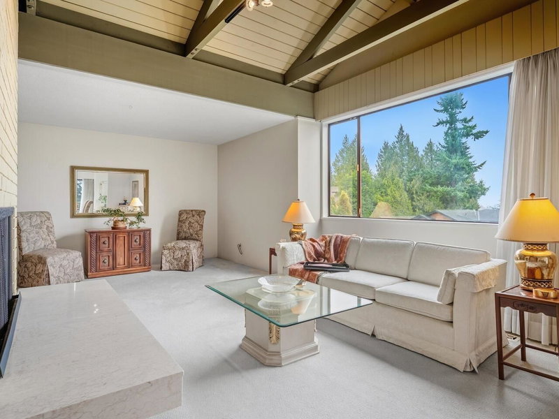 8355 Nelson Avenue, Burnaby, V5J 4E8 | Image 2