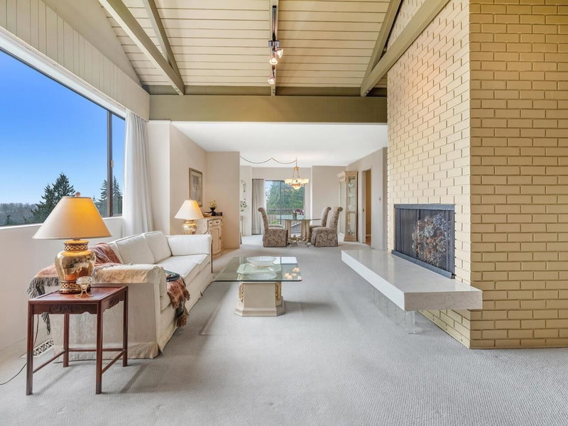 8355 Nelson Avenue, Burnaby, V5J 4E8 | Image 3