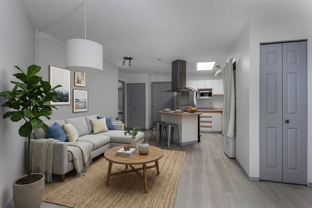 E309 - 40180 Willow Crescent