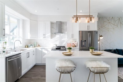 1X - 430 Duncan undefined | New Westminster | Image