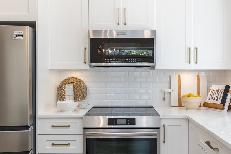 103 - 6211 Chilliwack River Road, Chilliwack, V2R 6A7 | Image 2