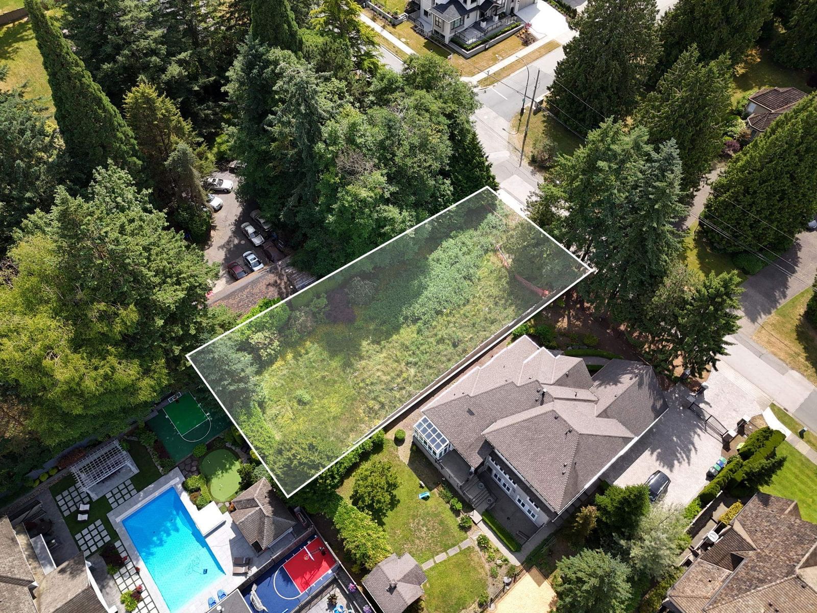 Listing Image 4