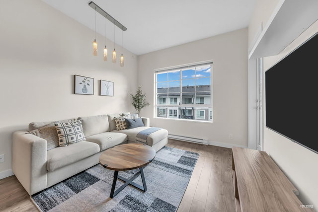 412 - 545 Foster Avenue