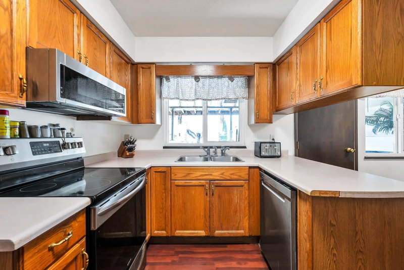 5927 184 Street, Surrey, V3S 4N2 | Image 3