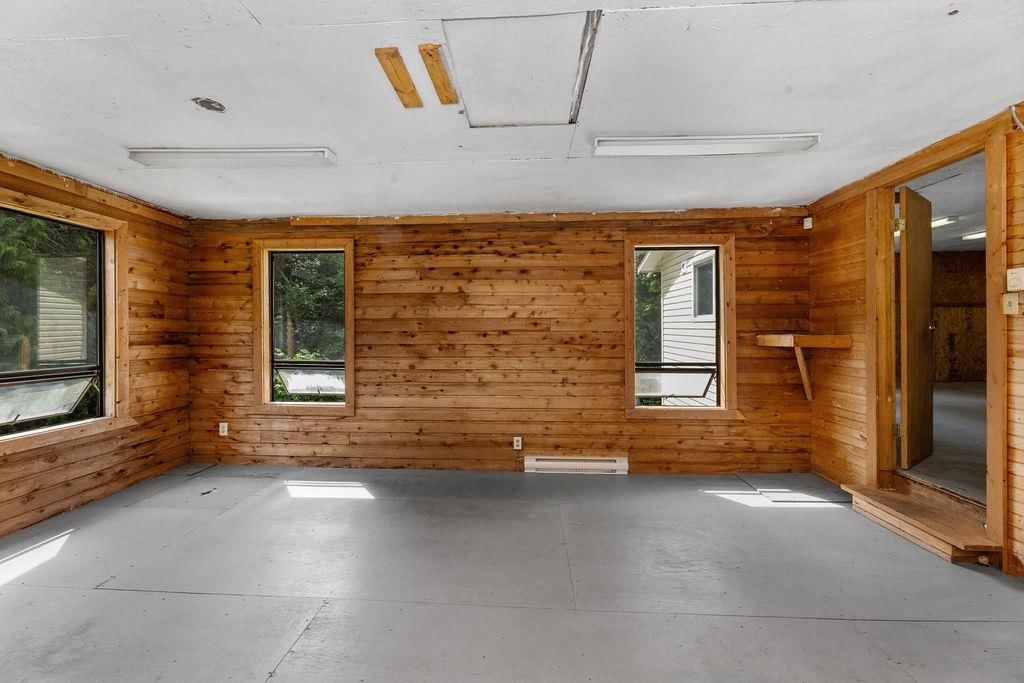 Listing Image 24