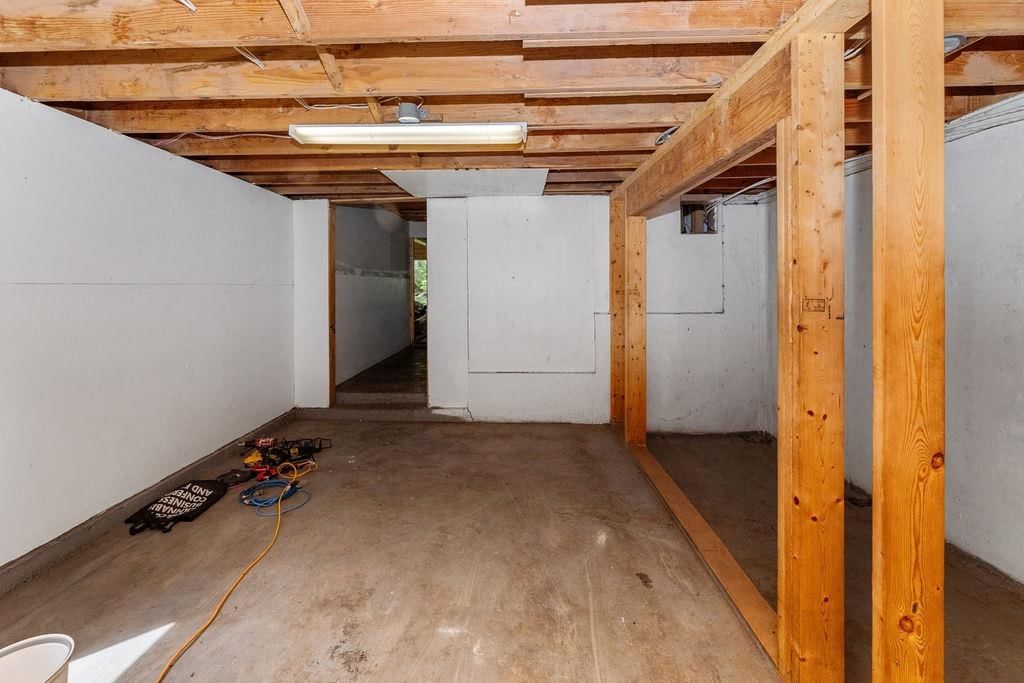 Listing Image 28