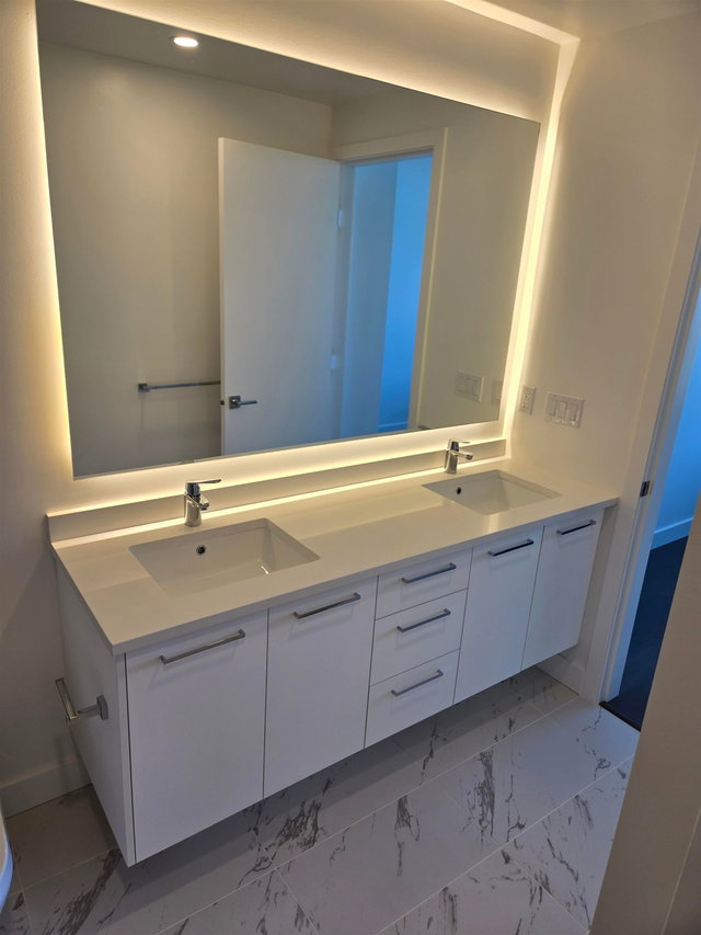 2001 - 1588 Johnston Road