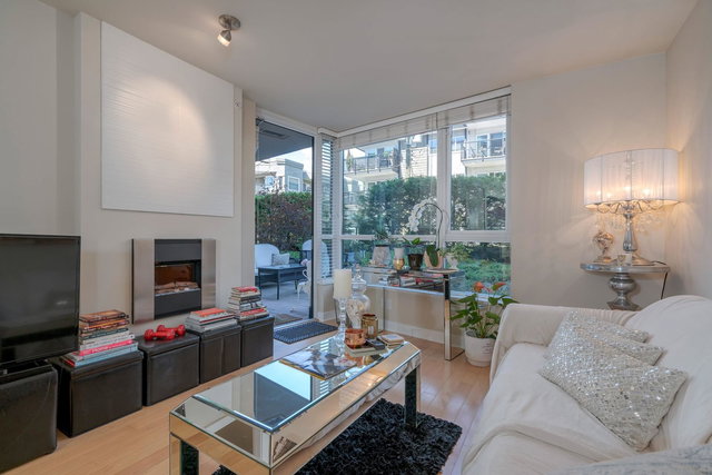 302 - 160 3rd Street W