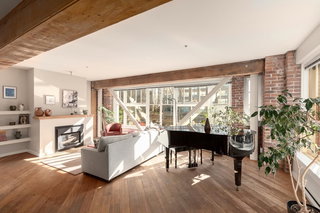 207 - 1178 Hamilton Street